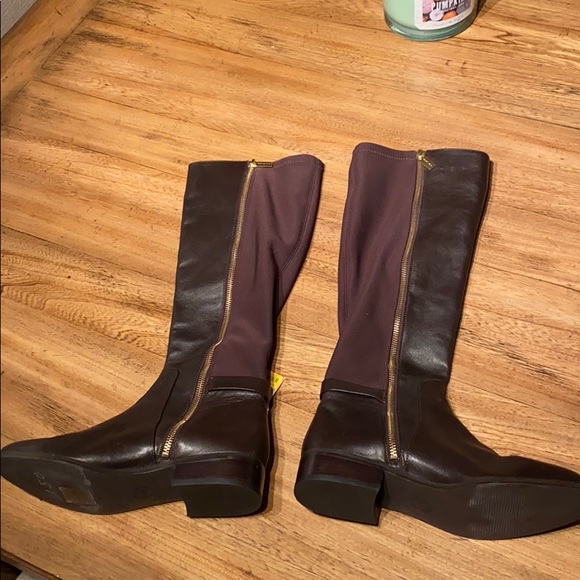 Beautiful brown Michael Kors boots - Picture 2 of 7